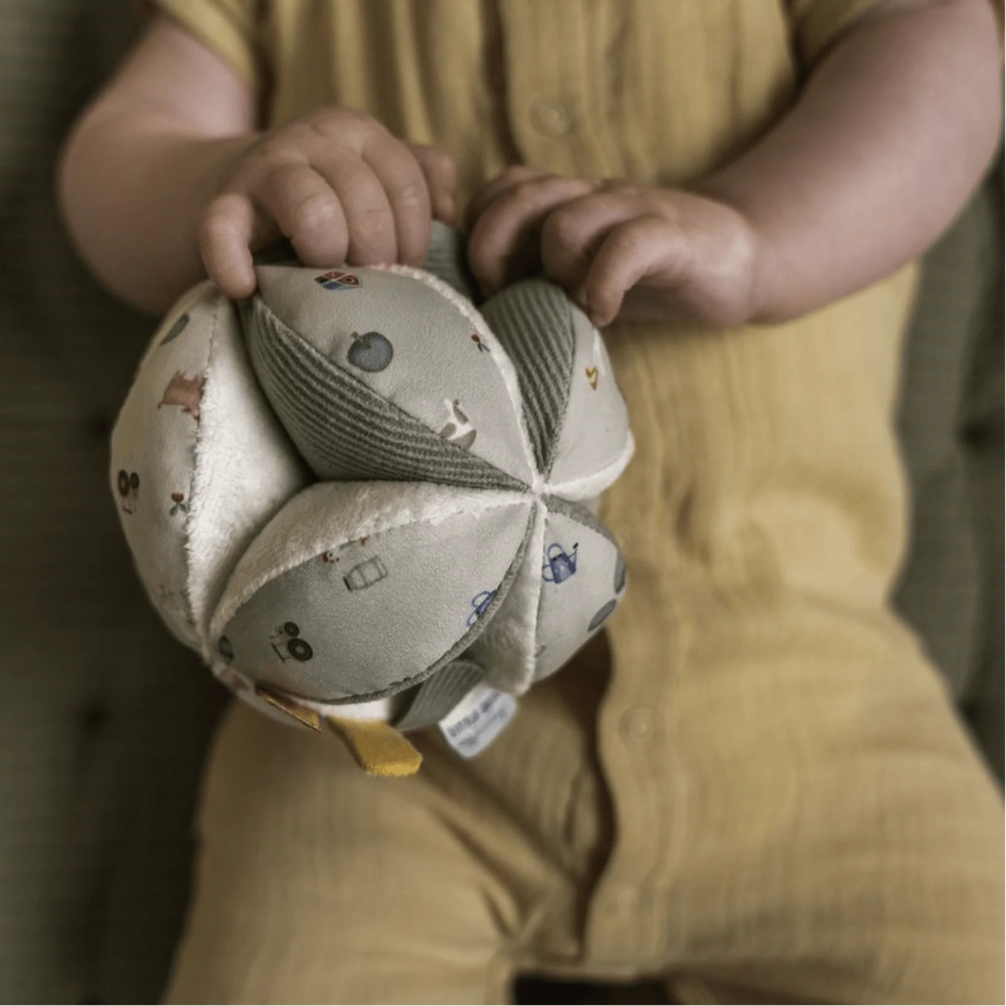 PELOTA MONTESSORI LITTLE FARM - Imagen 4