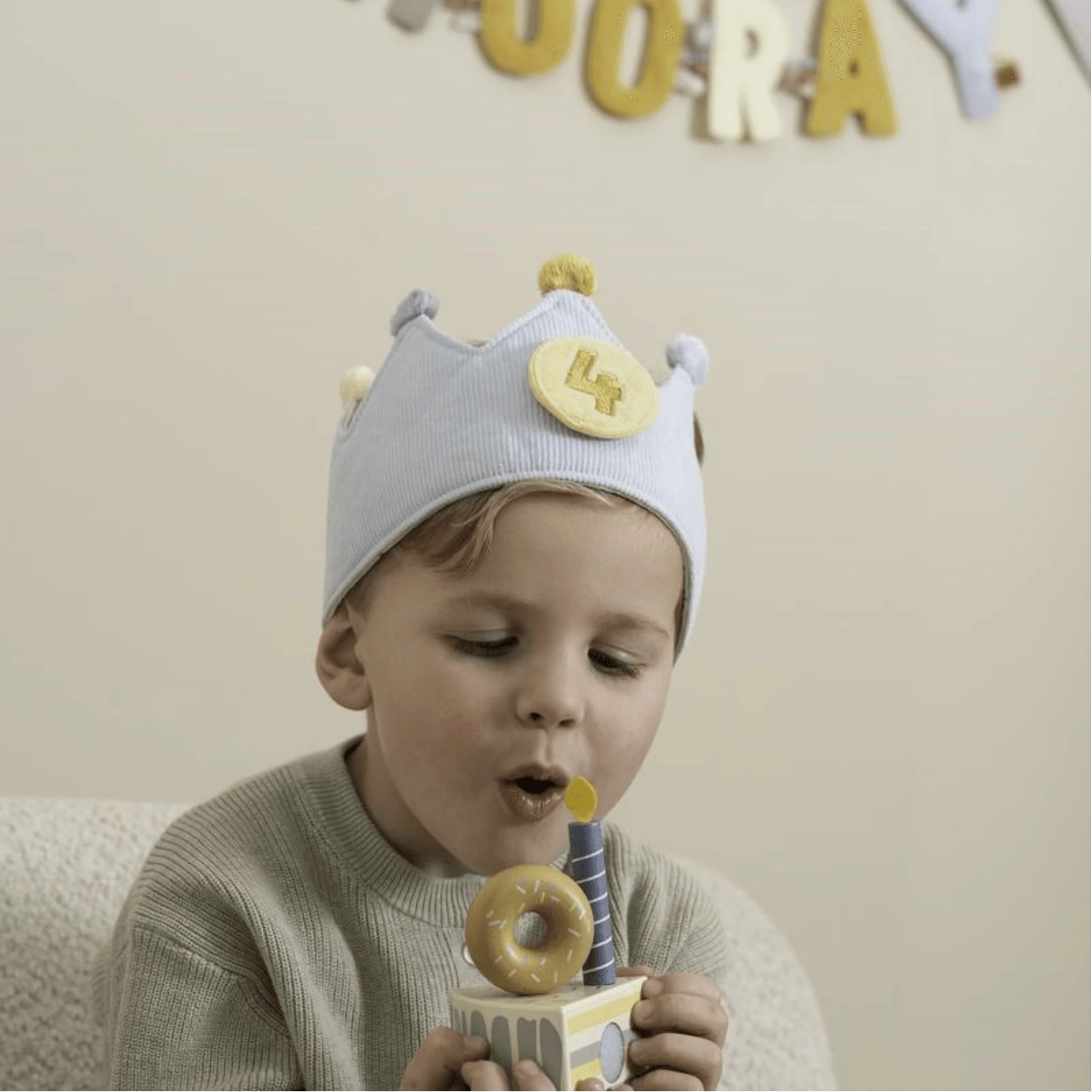 CORONA DE CUMPLEAÑOS AZUL - Imagen 7