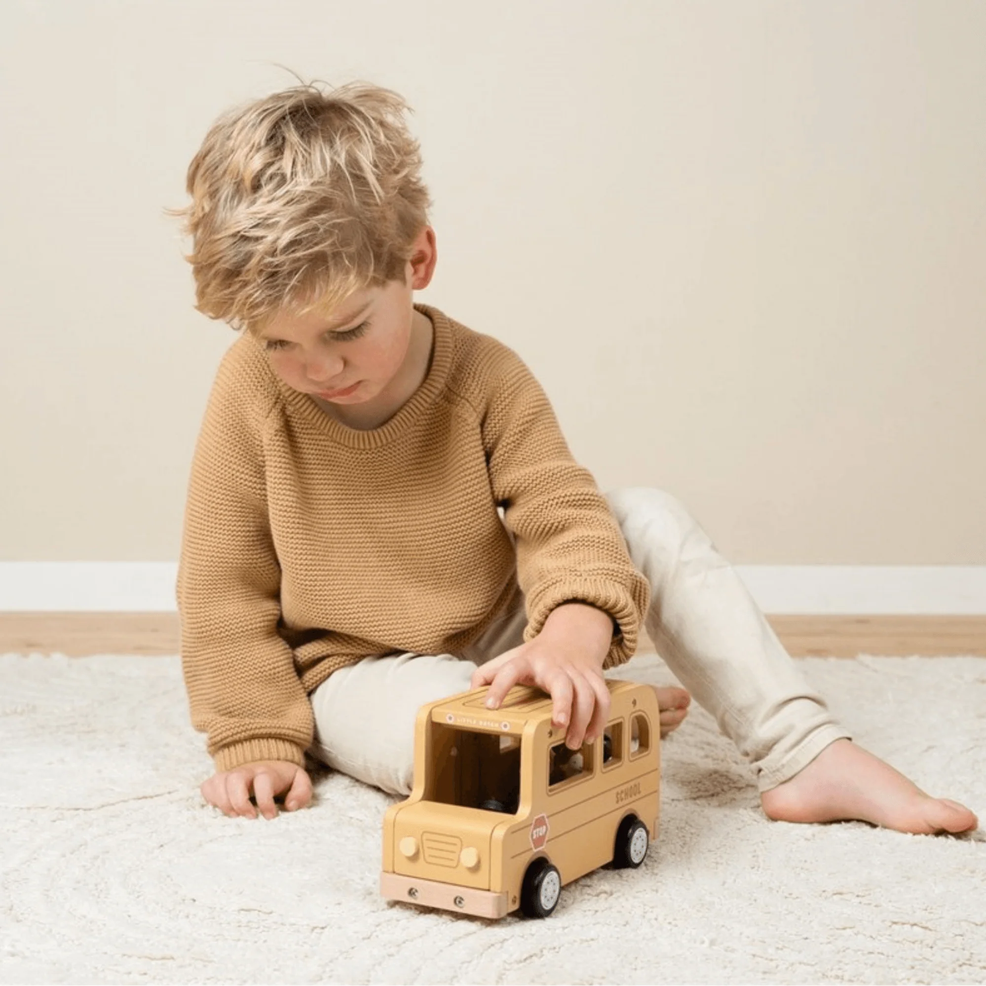 BUS ESCOLAR - Imagen 6