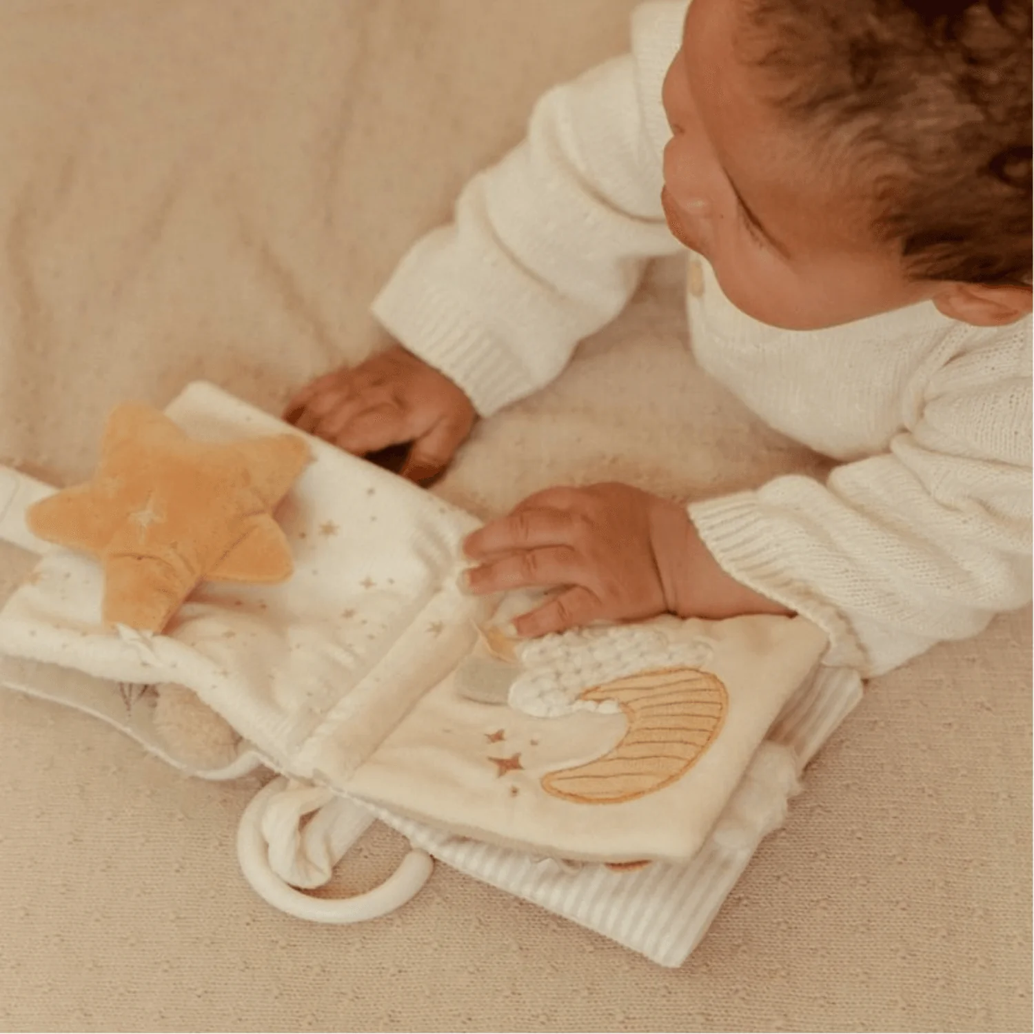 LIBRITO BLANDO ACTIVIDADES ANILLA NEWBOR NATURALS - Imagen 5