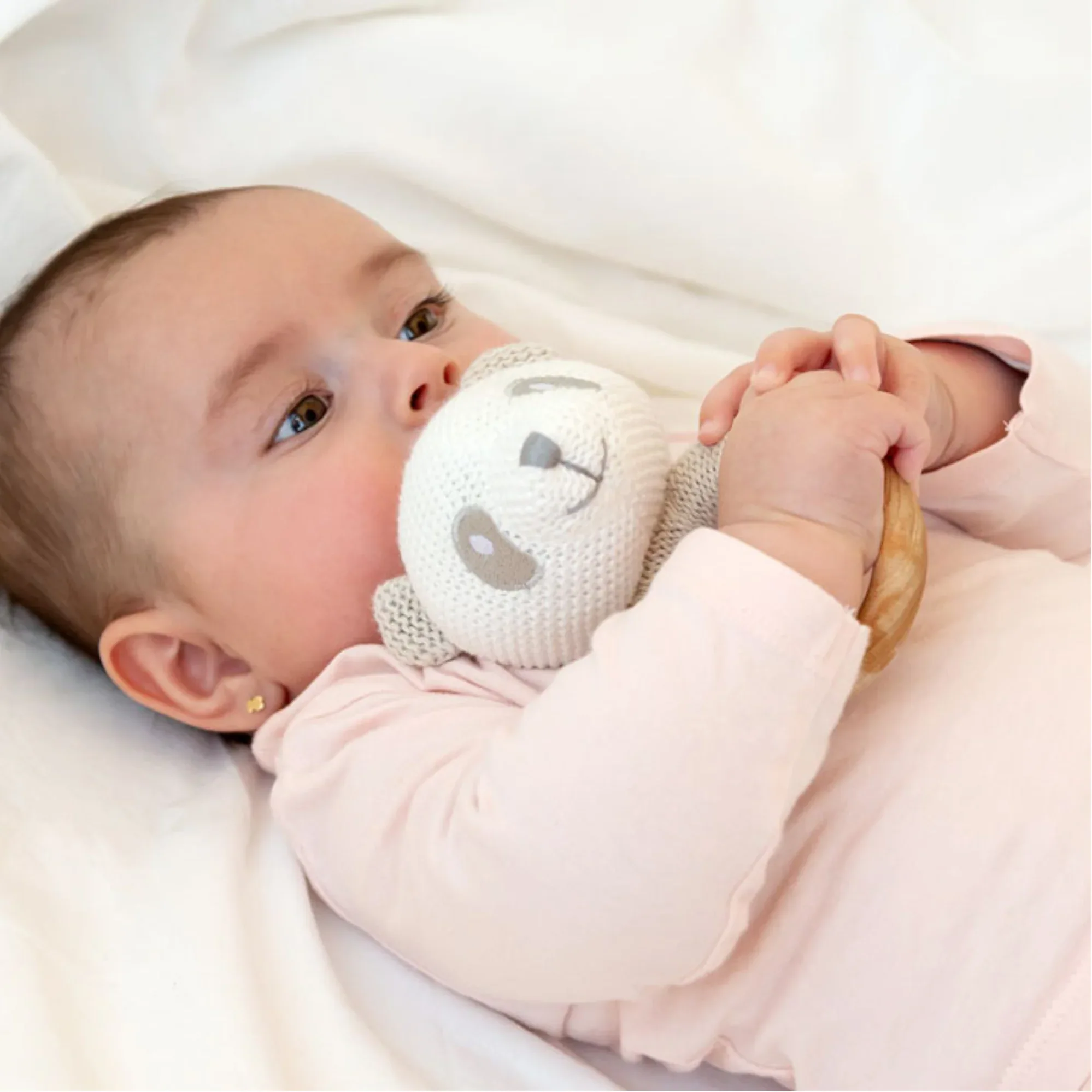 SONAJERO OSO PANDA CROCHET - Imagen 5