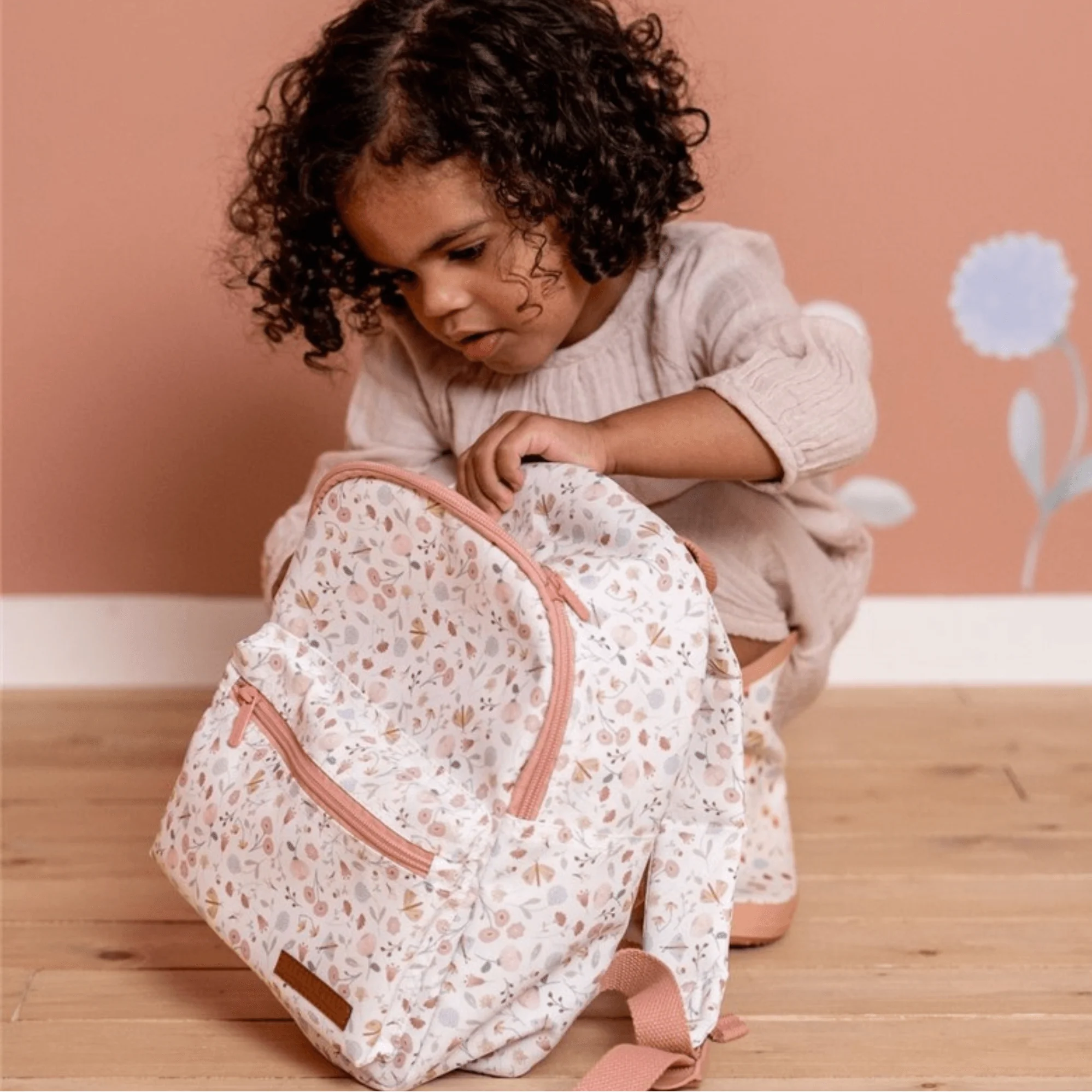 MOCHILA FLORES & MARIPOSAS - Imagen 6