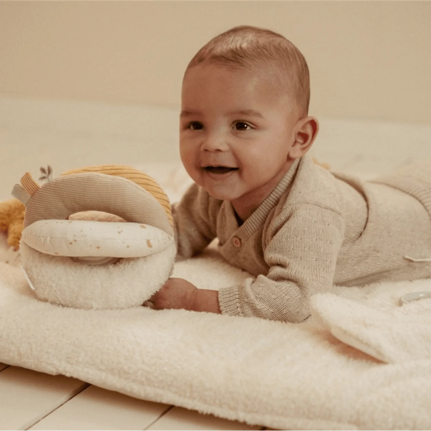 PELOTA MONTESSORI NEWBORN NATURALS - Imagen 4